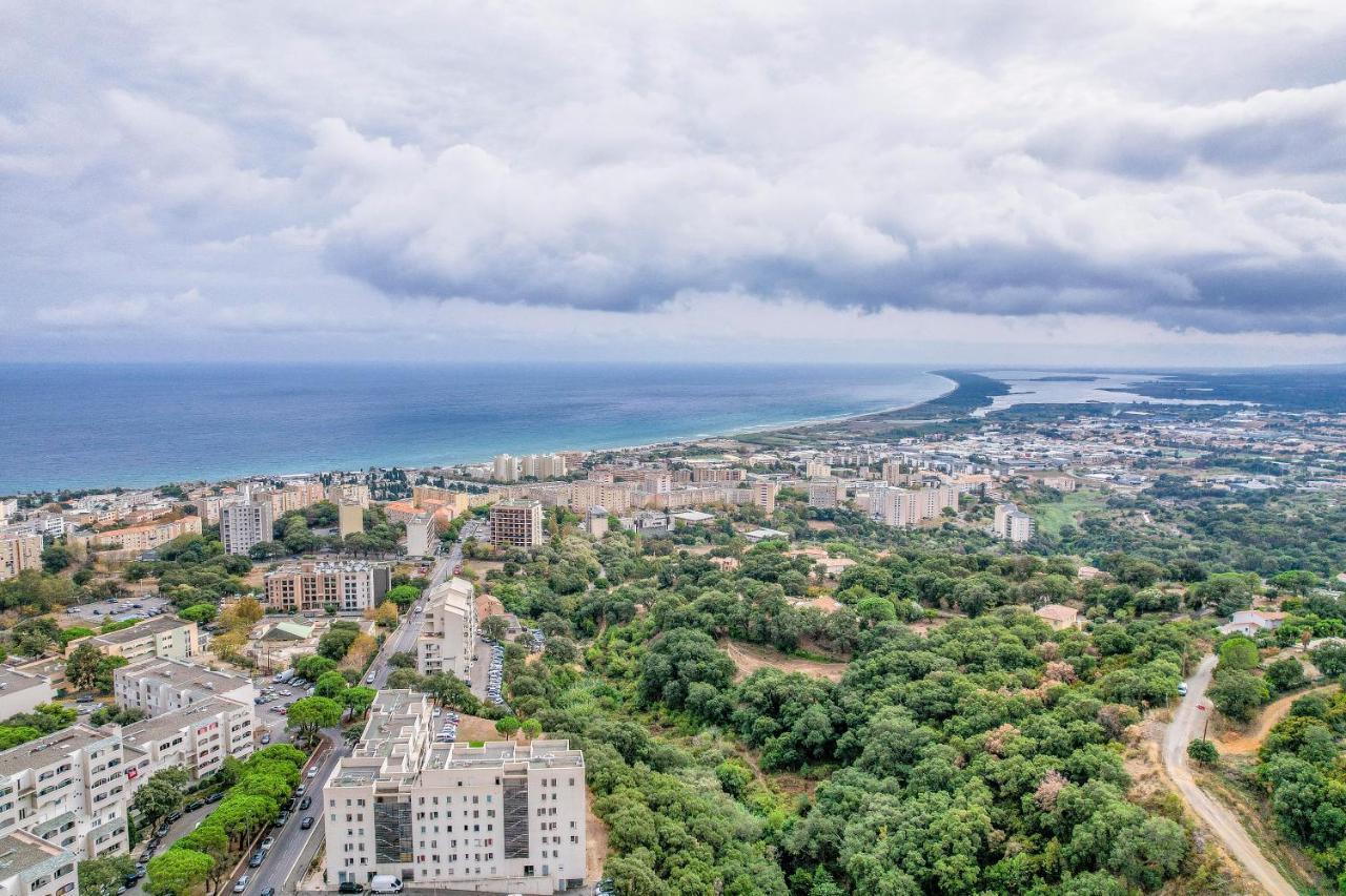 Appartement Cosy Et Spacieux Avec Jardin Et Parking Bastia  Esterno foto